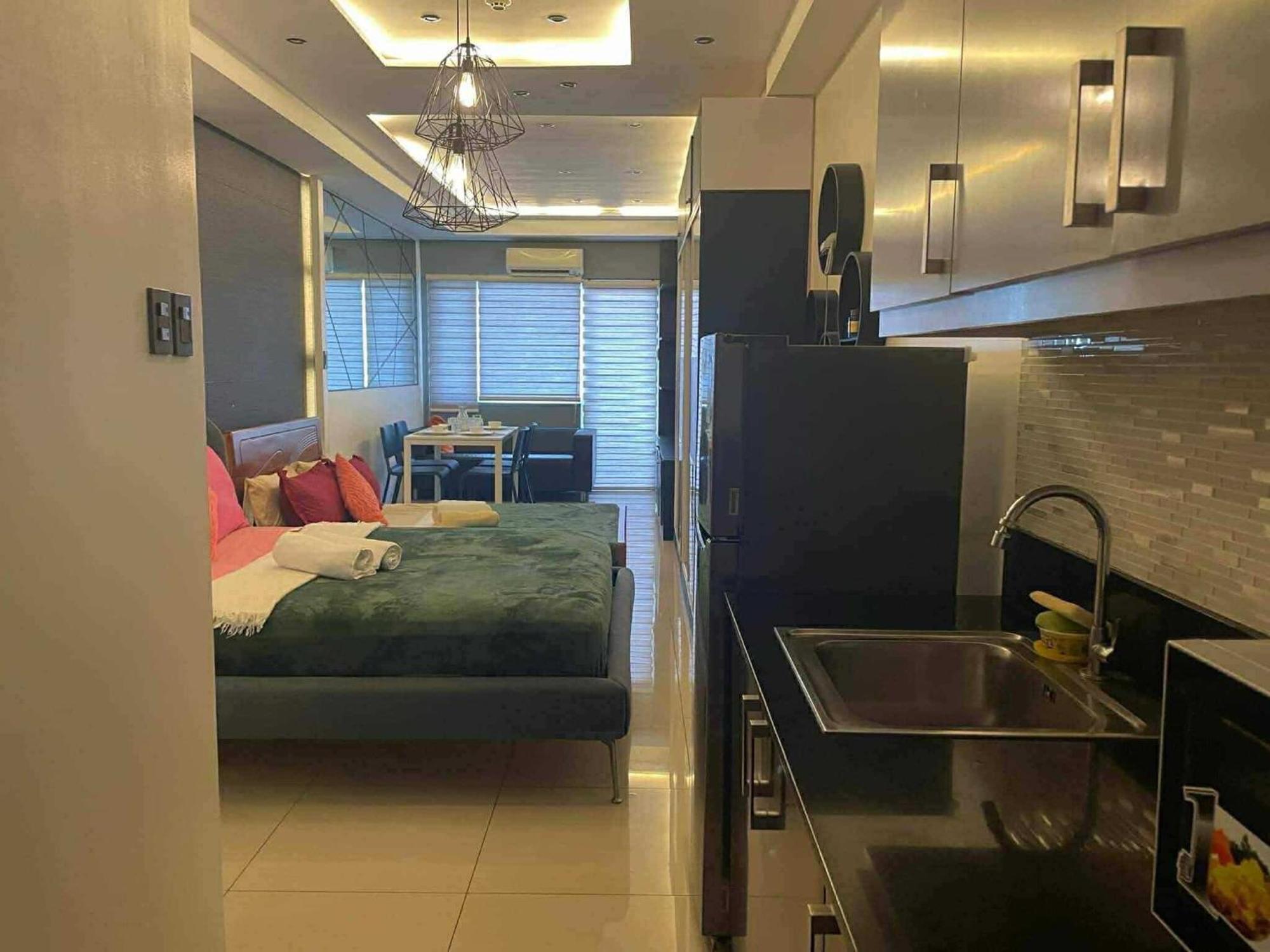 Kys 3 Staycation Near Naia Mall Of Asia Pasay Exterior photo