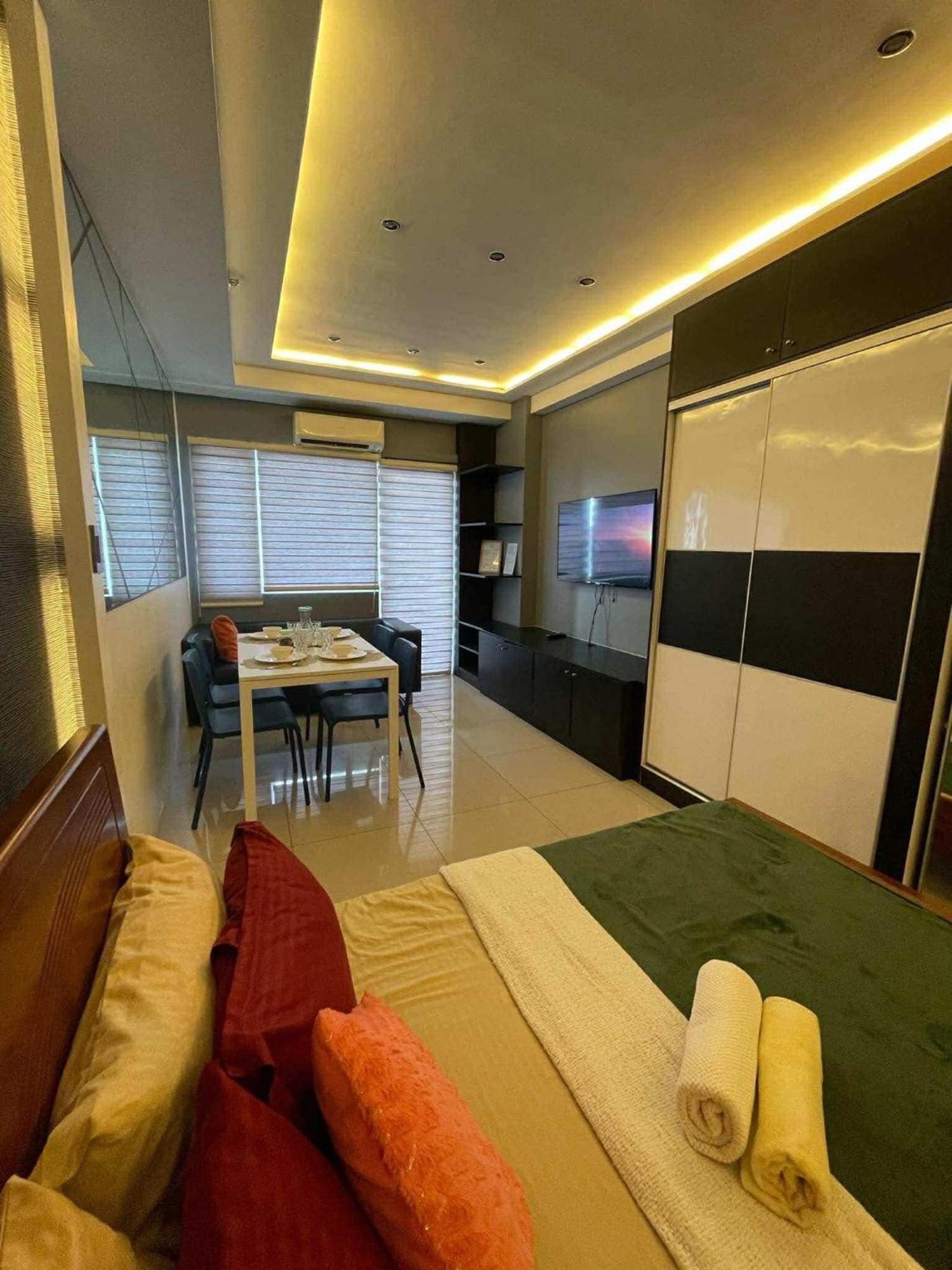 Kys 3 Staycation Near Naia Mall Of Asia Pasay Exterior photo
